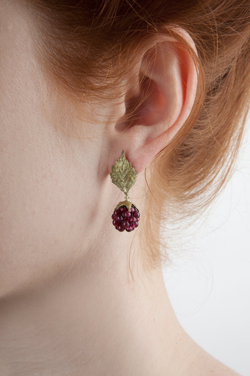 ラズベリーのピアス - ポストリーフ / Raspberry Earrings - Post Leaf