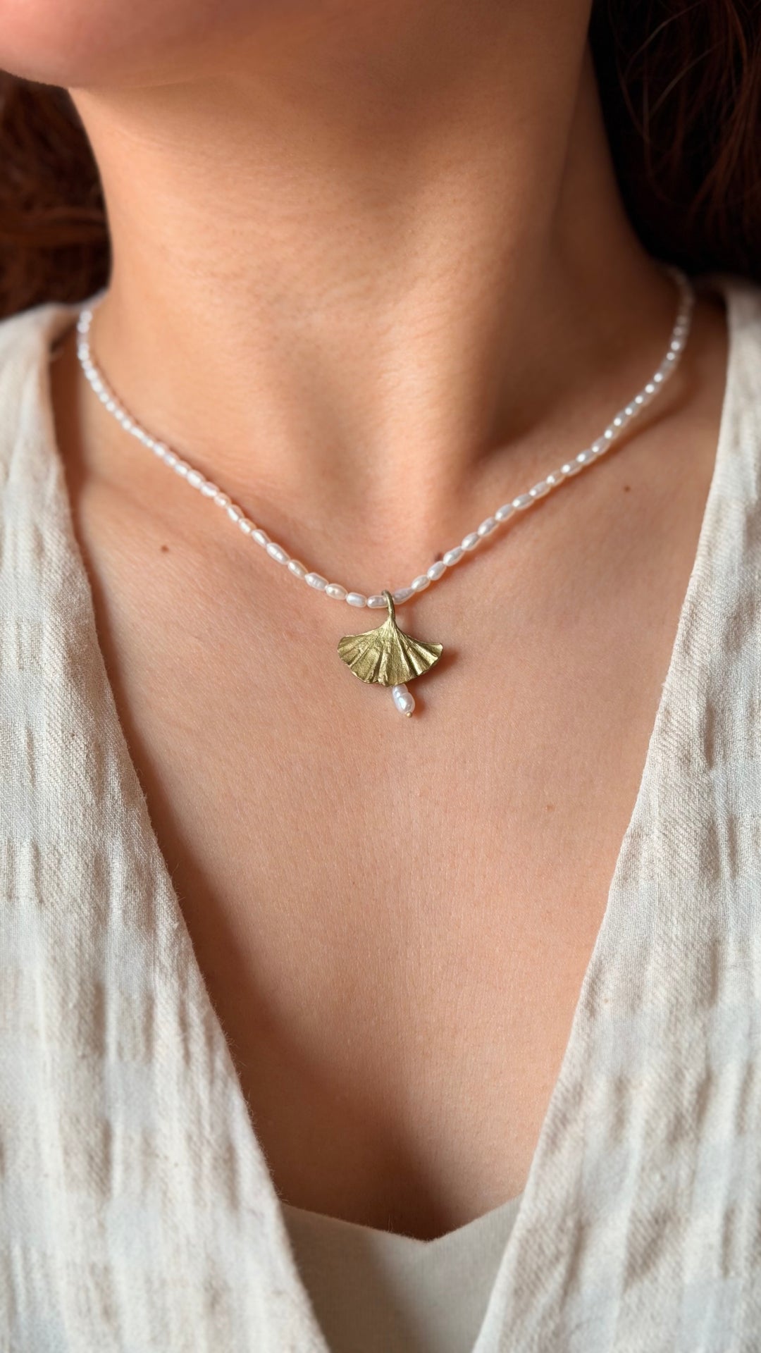 Ginkgo Pendant - Pearl Drop