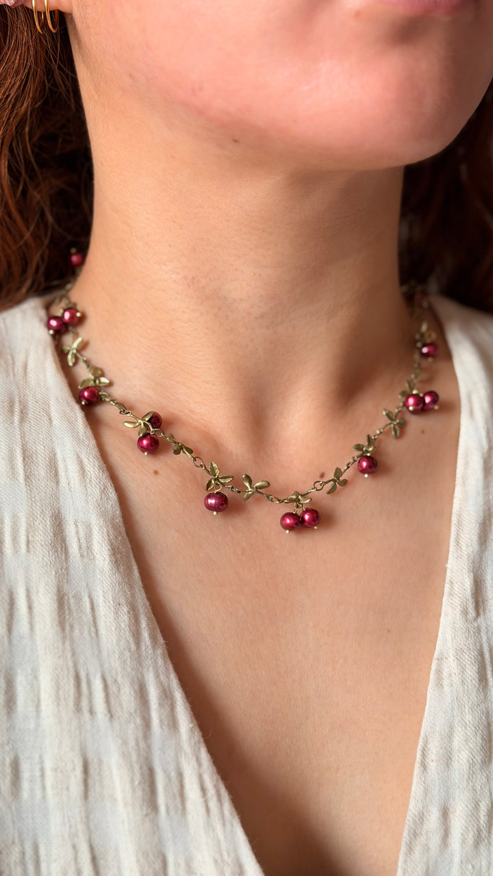 Cranberry Necklace - Delicate