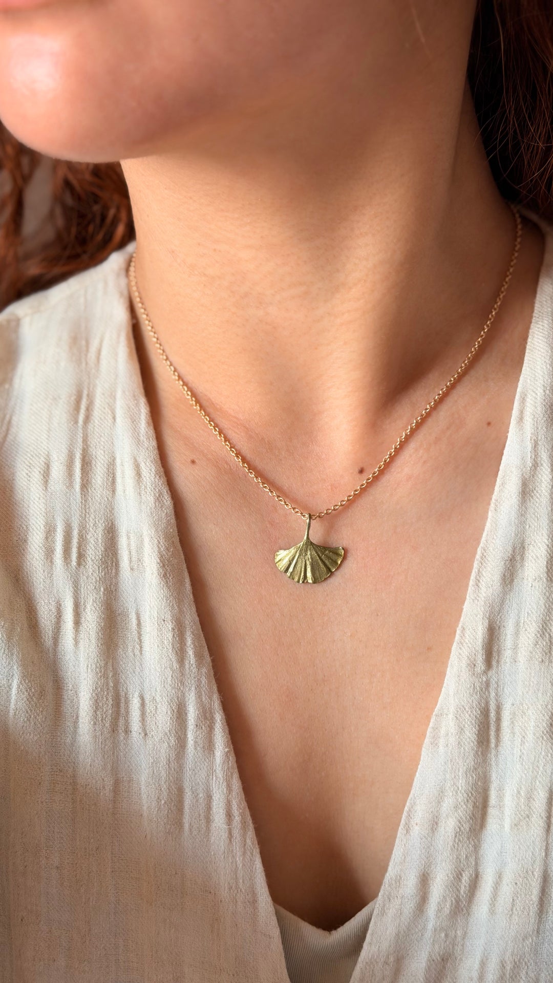 Ginkgo Pendant - Single Leaf
