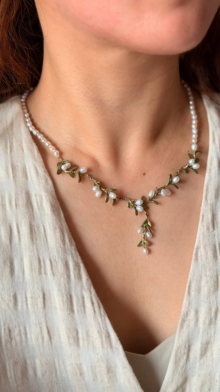 Boxwood Necklace - Pearls