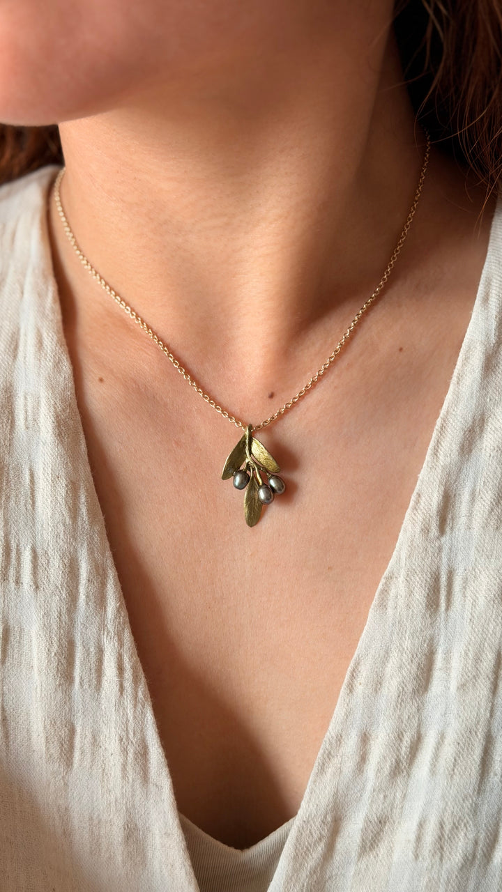 Olive Pendant