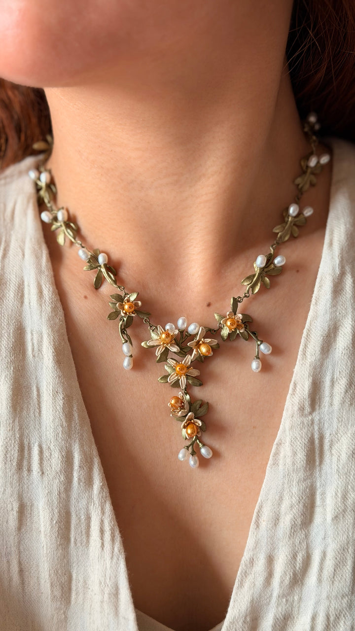 Orange Blossom Necklace - Flowers