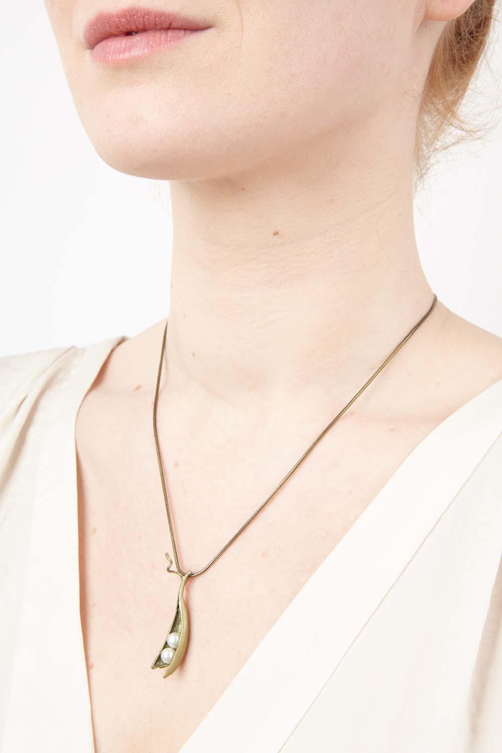 Pea Pod Pendant - 2 Pearls - Michael Michaud Jewellery