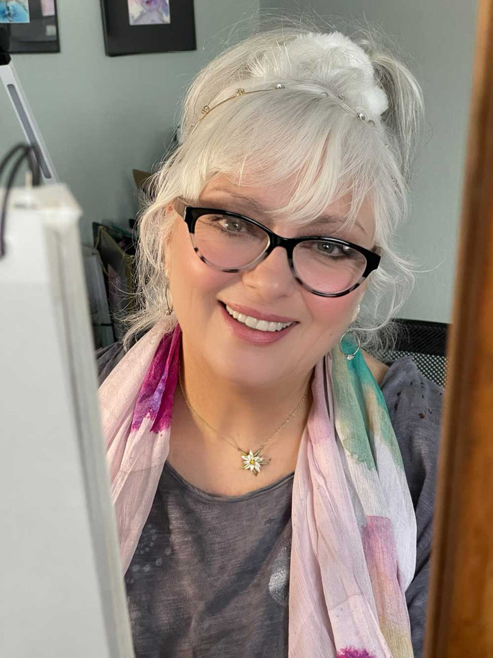 Edelweiss Pendant - Brigitta