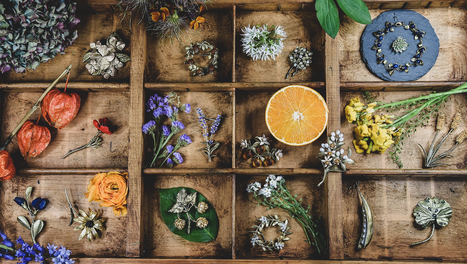 マイケルミショージュエリー オフィシャルサイト - Michael Michaud