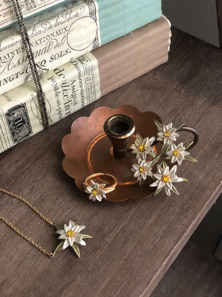 エーデルワイス 16" ペンダント / Edelweiss 16" Pendant