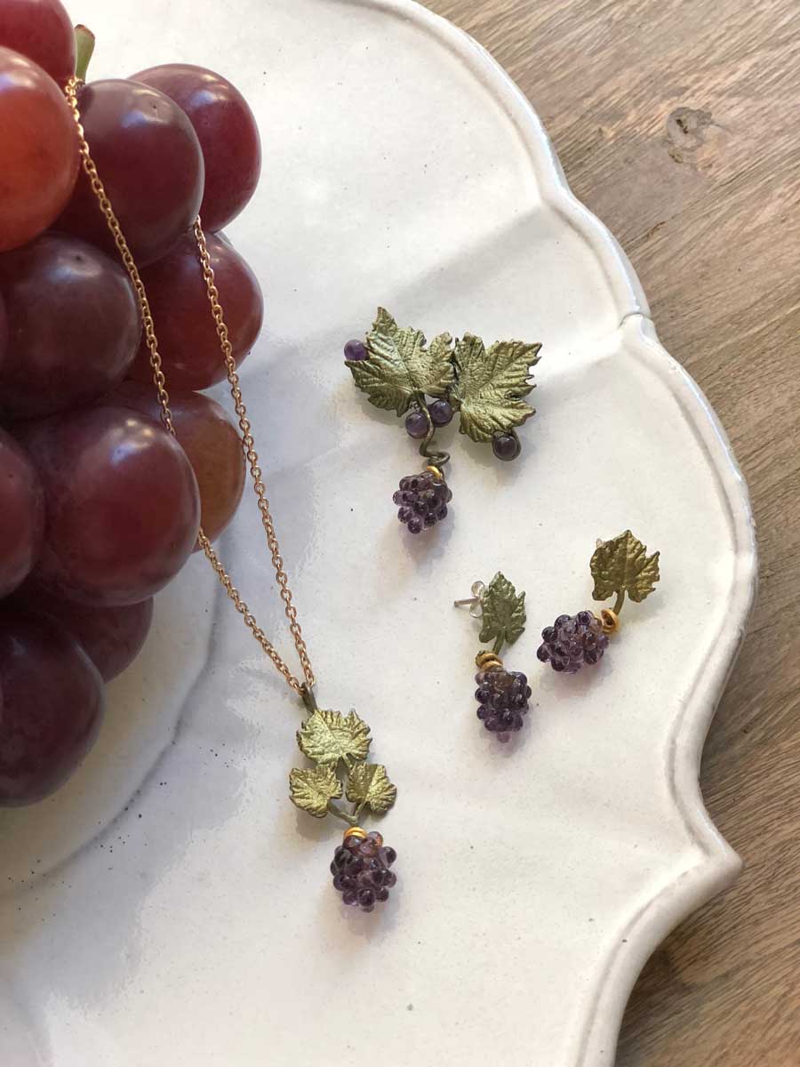 ワイルドグレープヴァイン ポストピアス / Wild Grape Vine Post Earrings