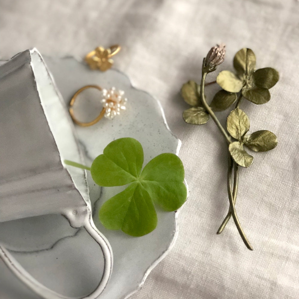 クローバーのブローチ / Clover Brooch