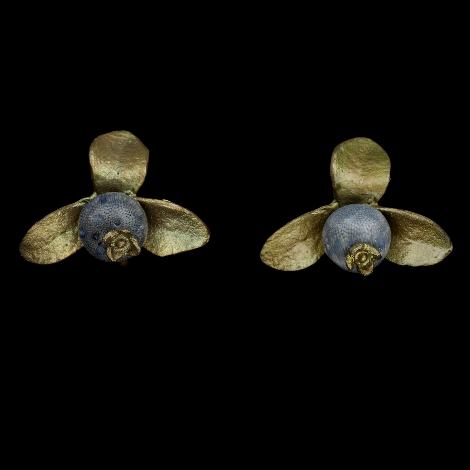 ブルーベリーのクリップイヤリング / Blueberry Clip Earrings