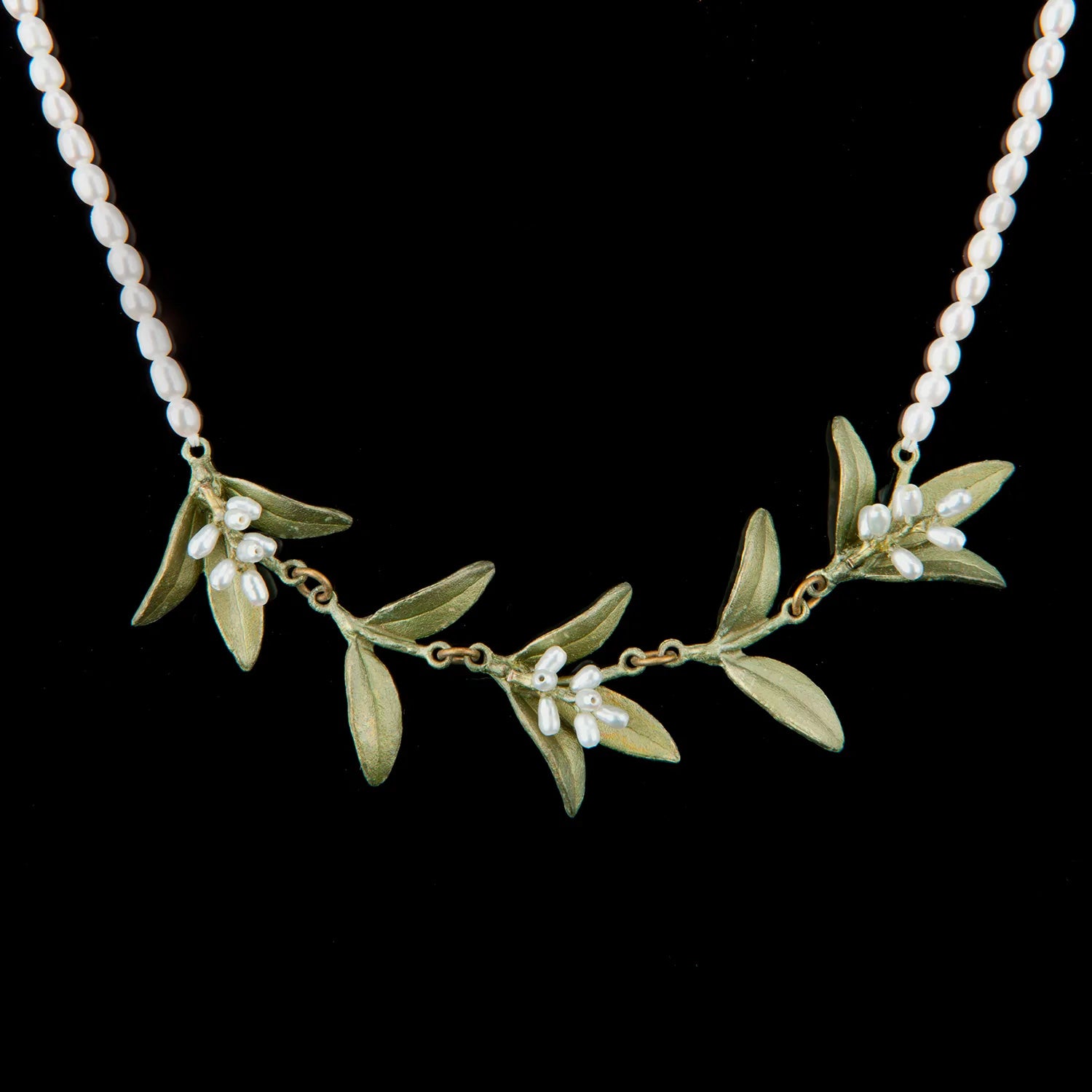 フラワーマートルのネックレス - パール / Flowering Myrtle Necklace - Pearls