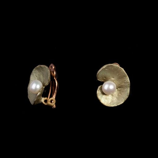 スパイラルゼラニウムのクリップイヤリング / Spiral Geranium Clip Earrings